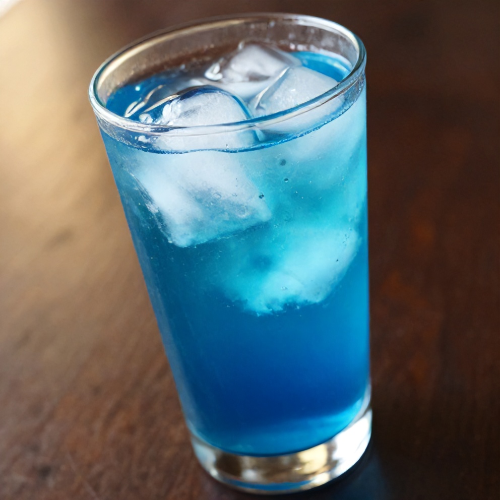 Refreshing Blueberry Coconut Water Drink